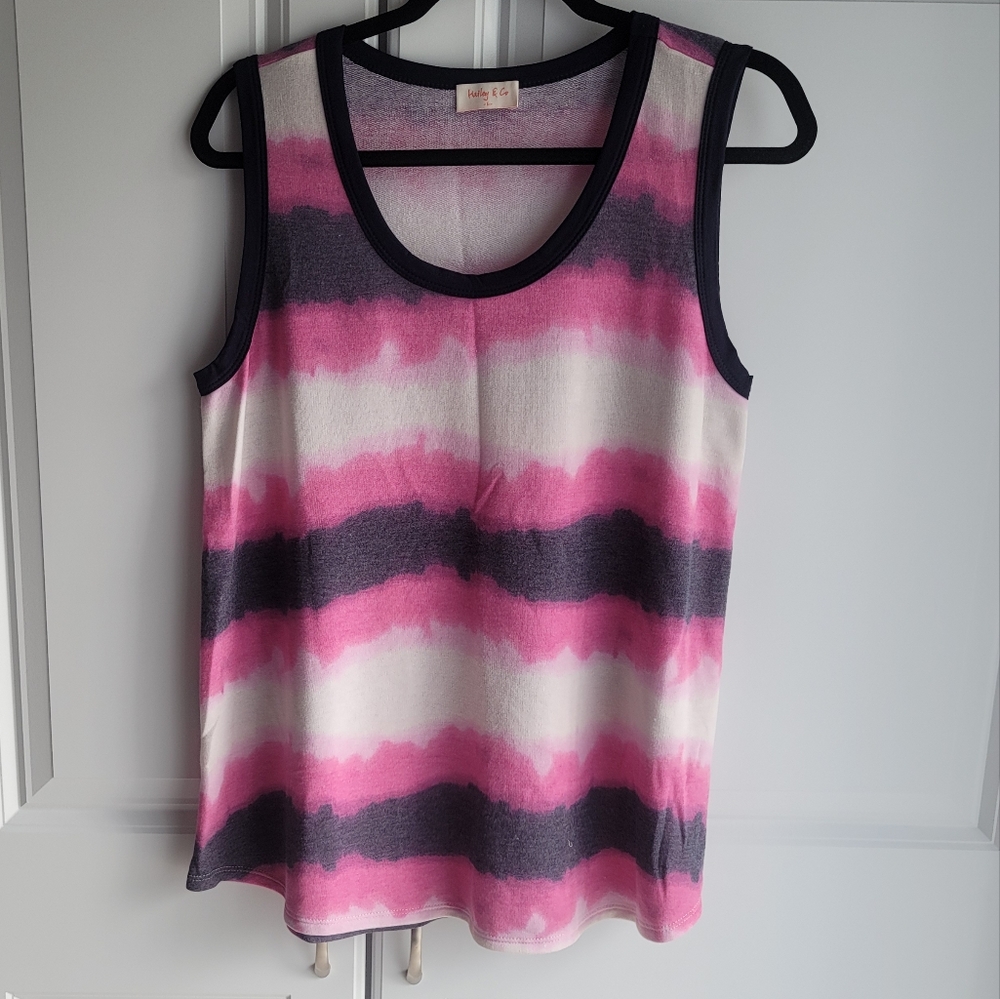 NWOT Hailey & Co Tank Size Large